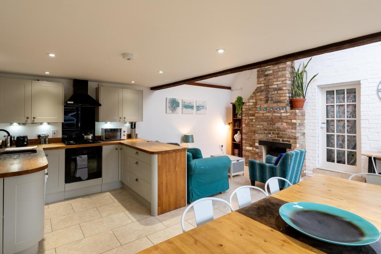 Colthorn Farm Cottage By Aryas Properties - Oxford Eksteriør bilde